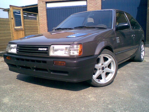 Product picture Mazda 323 4-Wheel Drive Workshop Manual Supplement 1990